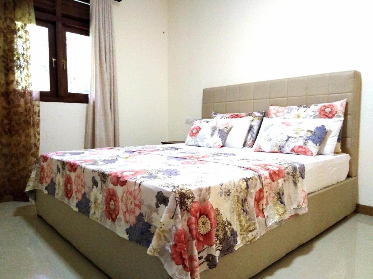 Sky Residence Hikkaduwa Exterior photo
